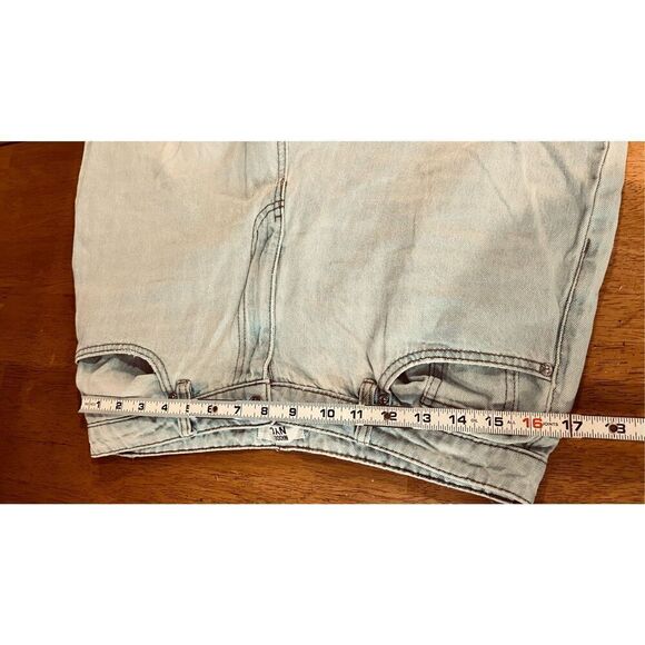 Madden NYC Wide Leg Light Distressed Jeans Juniors Size 13 - Picture 3 of 9